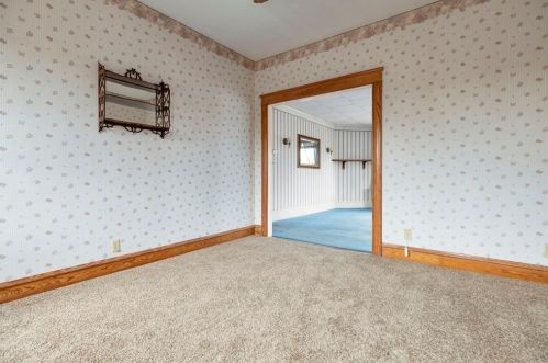 10 Burke St, Fall River MA 02720-6903 exterior