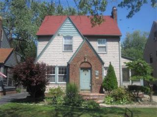 275 216 St, Cleveland OH  44123-1723 exterior