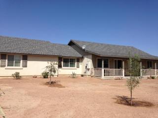 37314 13th Pl, Phoenix, AZ 85086-7714