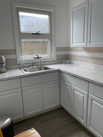 325 Coffin Ave, New Bedford MA 02746-1709 exterior