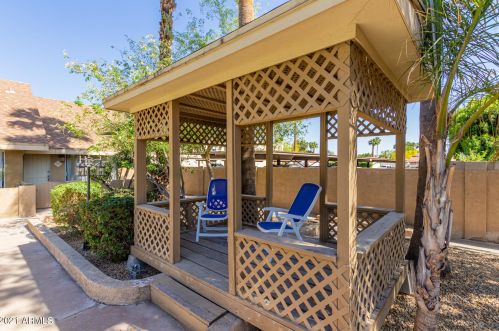 3807 30th St, Phoenix AZ 85016-6922 exterior