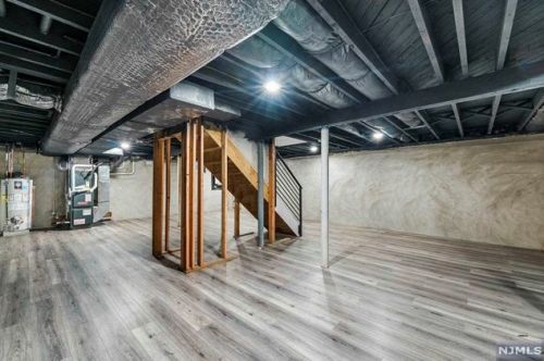 628 Knickerbocker Rd, Cresskill NJ  07626-1023 exterior