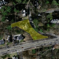 131 Bishopsgate Rd, Newton MA 02459-2008 aerial view