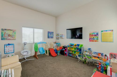 7412 37 Dr, Phoenix AZ 85053-2808 exterior