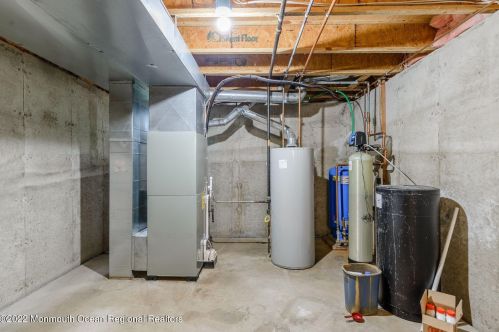 283 Leesville Rd, Jackson Twp NJ 08527-4801 exterior