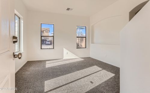 5814 9th Dr, Phoenix, AZ 85041-3986