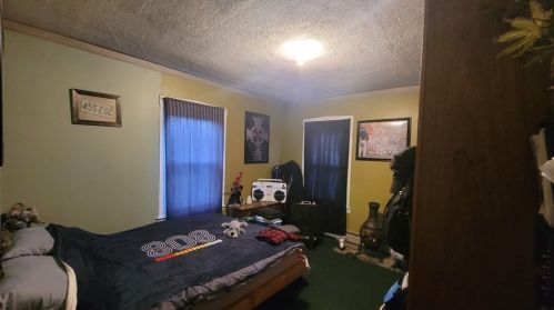 36 Orange St, Montgomery MA 01085-2347 exterior