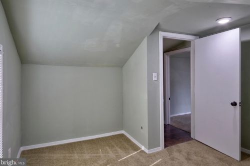 1875 Asbury Ave, West Deptford NJ  08096-4311 exterior