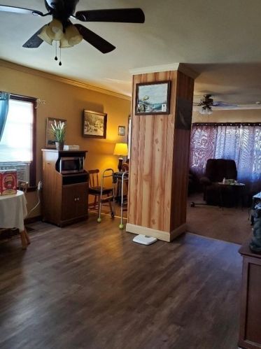 90 Whitman St, New Bedford MA 02745-5243 exterior