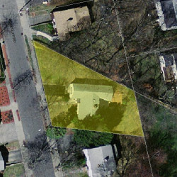 256 Woodcliff Rd, Newton MA 02461-2128 aerial view