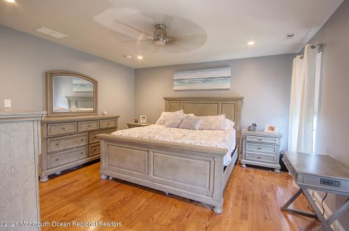 104 Brookfield Dr, Jackson Twp NJ  08527-3884 exterior