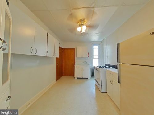 2204 15 St, Philadelphia PA 19132-4414 exterior