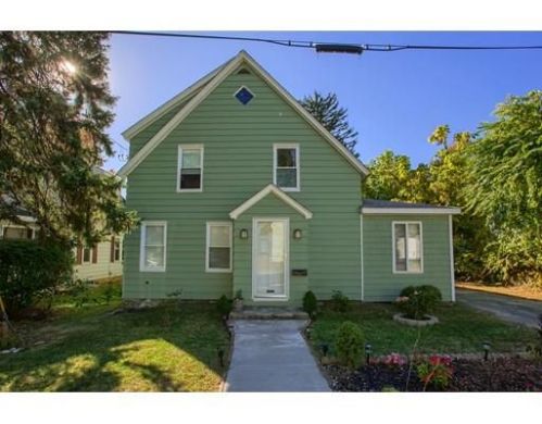 2 Danvers St, Worcester, MA 01604-1502