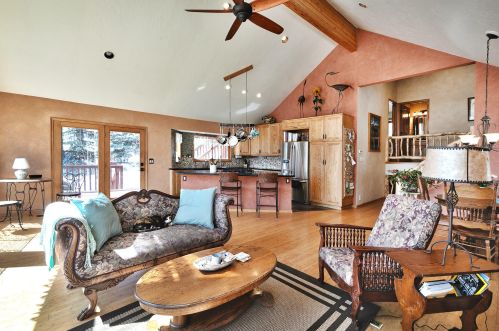 8693 Gorgoza Dr, Park City UT 84098-4736 exterior