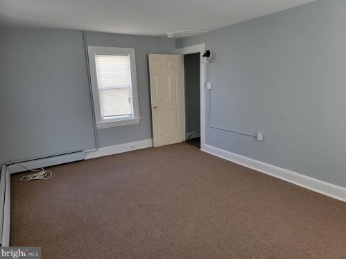 22 Barber Ave, West Deptford NJ  08096-2414 exterior