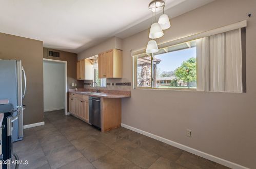 6836 13 Pl, Phoenix AZ 85042-5408 exterior