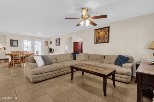 13049 18th Dr, Phoenix AZ  85029-1669 exterior