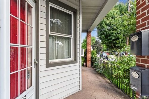 100 Division Ave, Belleville NJ  07109-2683 exterior