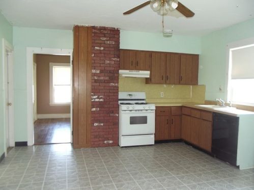 91 Edwards St, Quincy MA 02169-6904 exterior