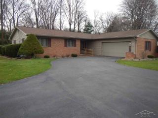 1670 Thunderbird Dr, Saginaw MI  48609-4247 exterior