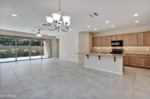 5716 28th St, Phoenix AZ  85040 exterior