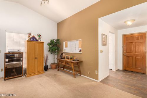 13642 41 Pl, Phoenix AZ 85028-2214 exterior