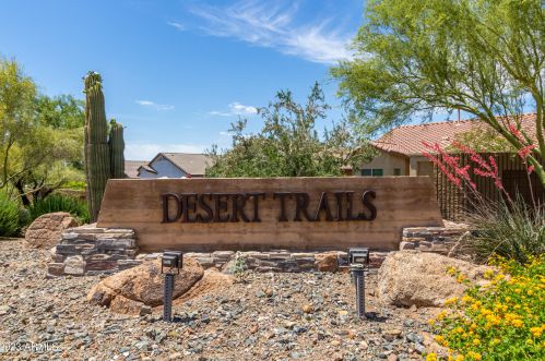 1735 Desperado Way, Phoenix AZ  85085-6329 exterior