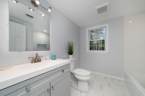 15 Sidney Rd, Harwich MA  02645-1223 exterior