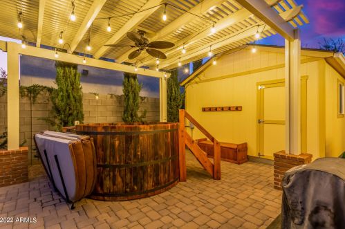 5310 2nd St, Phoenix AZ 85085-7756 exterior