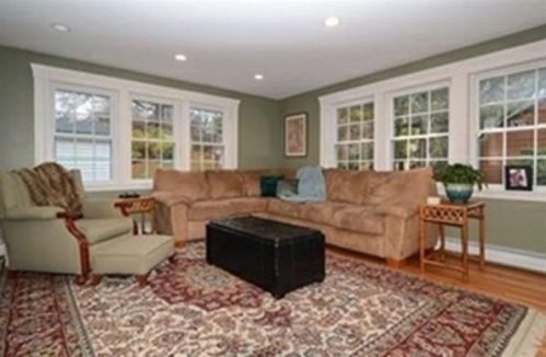 11 Pleasant View Rd, Arlington MA  02476-8017 exterior