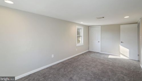 1776 Delsea Dr, West Deptford NJ 08093-1222 exterior