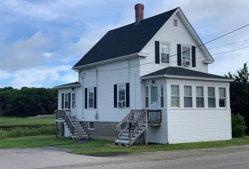 334 Rockland St, Hingham MA  02043-1471 exterior