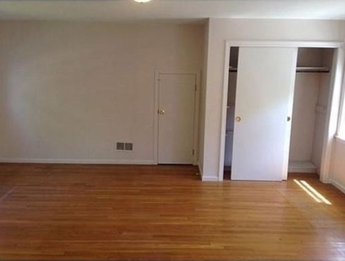 327 Dedham St, Newton MA 02461-2108 exterior