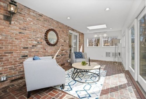 550 Beacon St, Newton MA 02459-2024 exterior