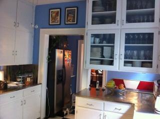 2202 University Dr, Durham NC  27707-2146 exterior