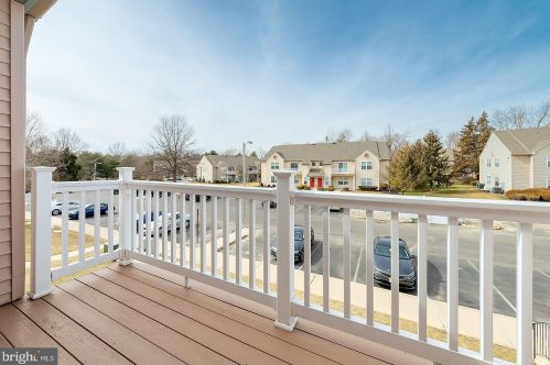 92 Crestmont Dr, West Deptford NJ  08051-2164 exterior