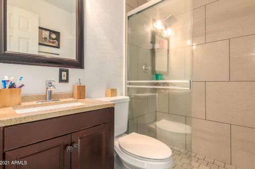 3851 63 Dr, Phoenix AZ 85033-5204 exterior