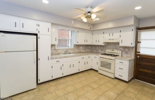 47 Jannarone St, Belleville NJ  07109-2340 exterior