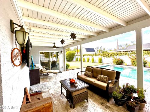 526 Butler Dr, Phoenix AZ 85051-4650 exterior