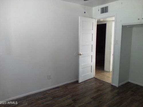 4332 47th Ave, Phoenix AZ  85031-2001 exterior