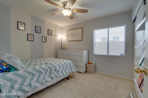 19816 33 Pl, Phoenix AZ 85050-7909 exterior