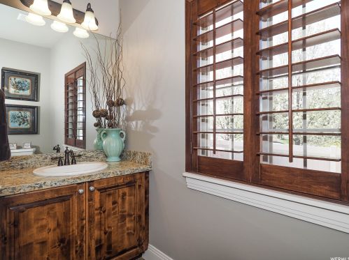 2161 Lorita Way, Sandy UT 84093-6514 exterior