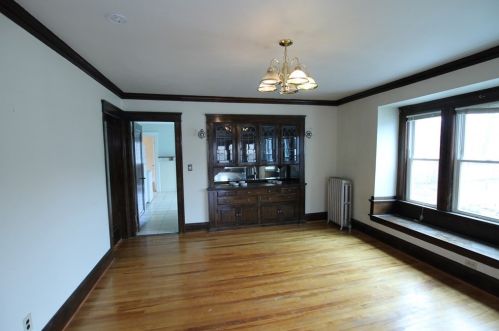 76 Longfellow Rd, Worcester MA 01602-2718 exterior