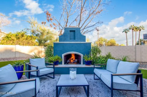 3819 41 Pl, Phoenix AZ 85044-1331 exterior