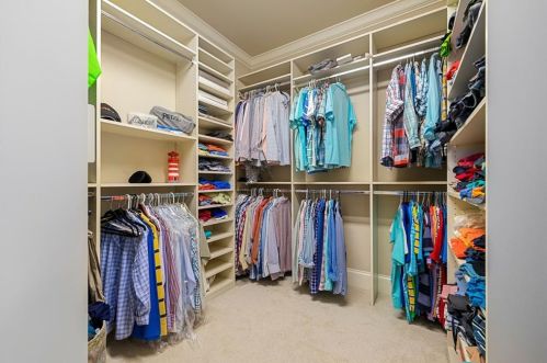 1789 Buckhead Vly Ln, Atlanta GA 30324-2795 exterior