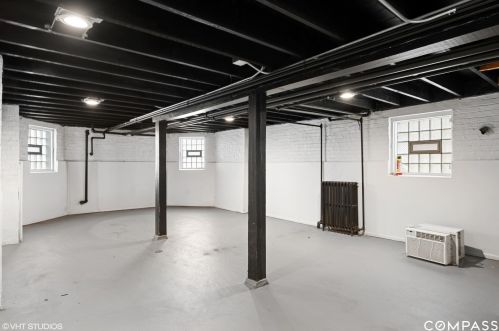 2529 Oak Park Ave, Forest View IL 60402-2532 exterior