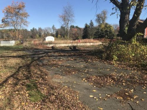 29 Tamarack Dr, Amherst, MA 01002-2620