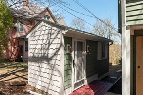 19 Circuit Ave, Worcester MA 01603-2150 exterior