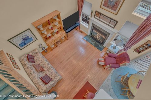 11 Charles Ct, Tinton Falls NJ 07712-7941 exterior