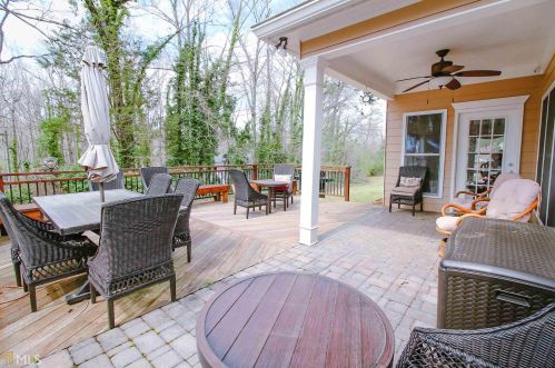 42 Helen Ln, Stockbridge GA 30281-6040 exterior